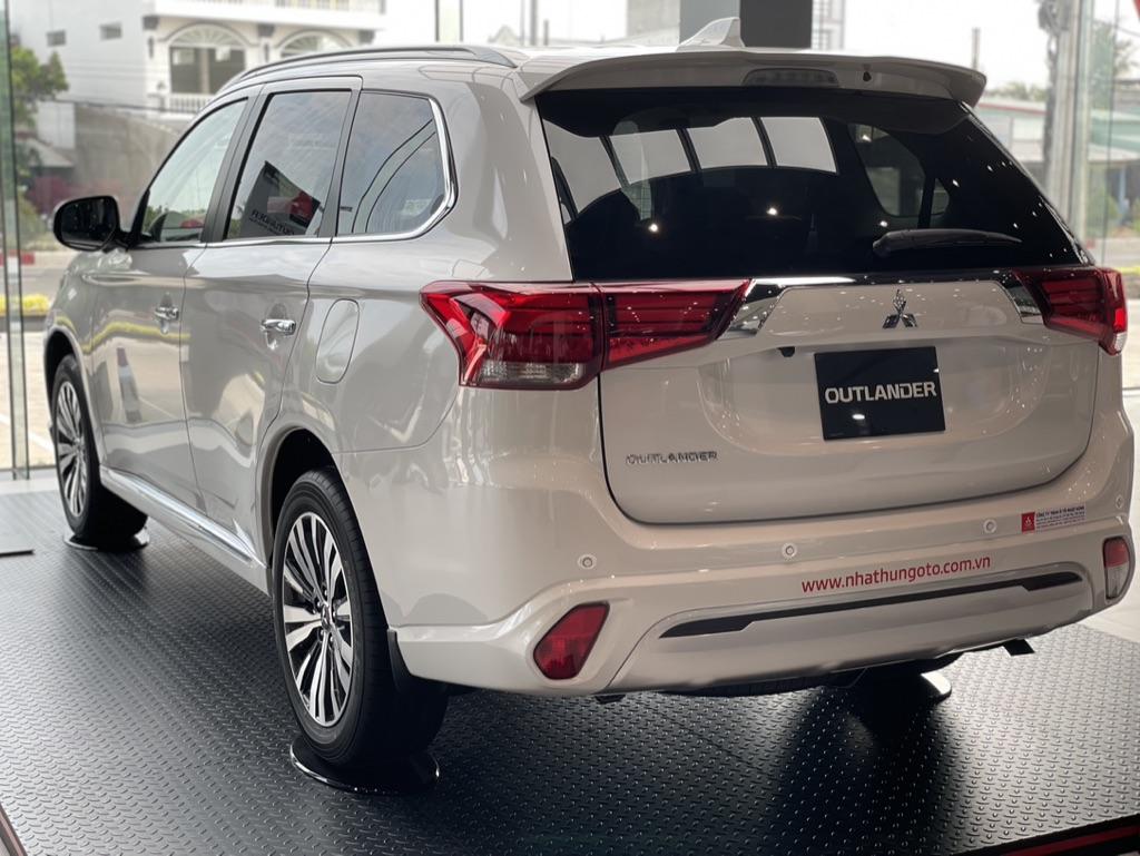 Giá Xe Mitsubishi Outlander 2024 - Mua Xe Mitsubishi Tại Tiền Giang