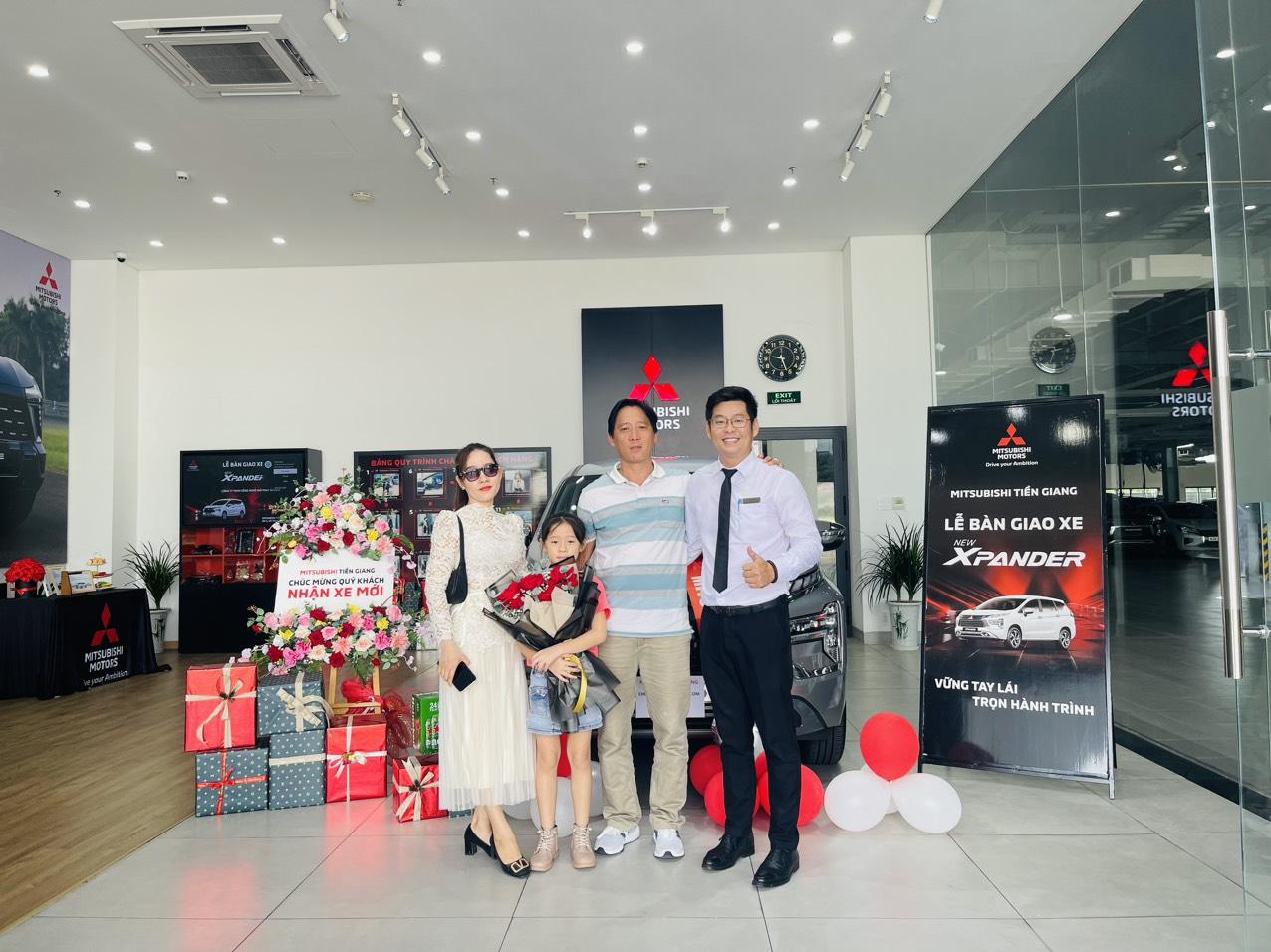 Mitsubishi Tiền Giang - Bảng giá xe lăn bánh Tết Xuân Giáp Thìn 2024 23 hinh-giao-xe