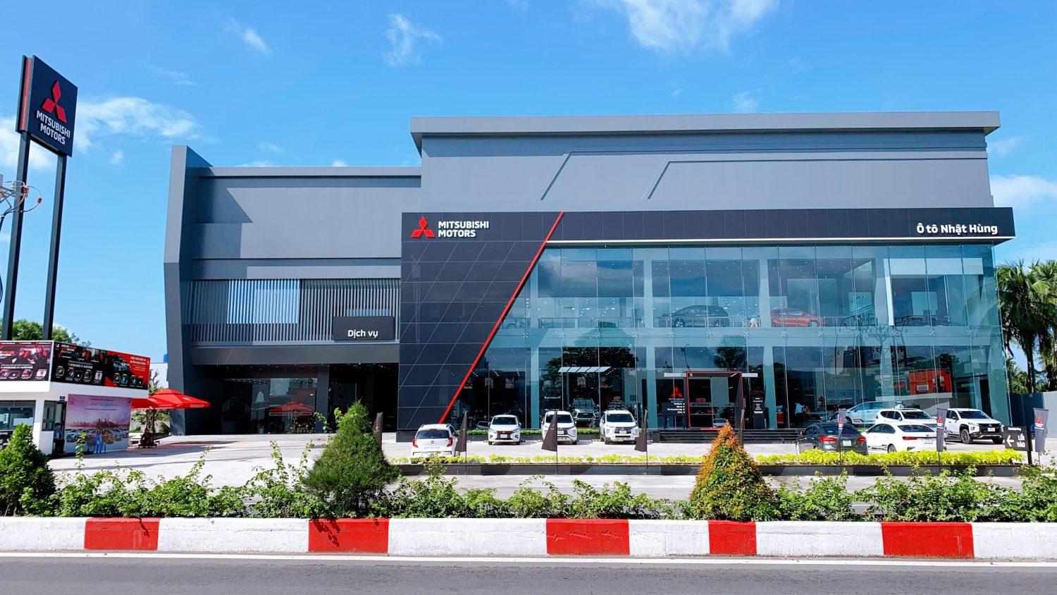 Mitsubishi Tiền Giang - Bảng giá xe lăn bánh Tết Xuân Giáp Thìn 2024 9 dai-ly-nhat-hung