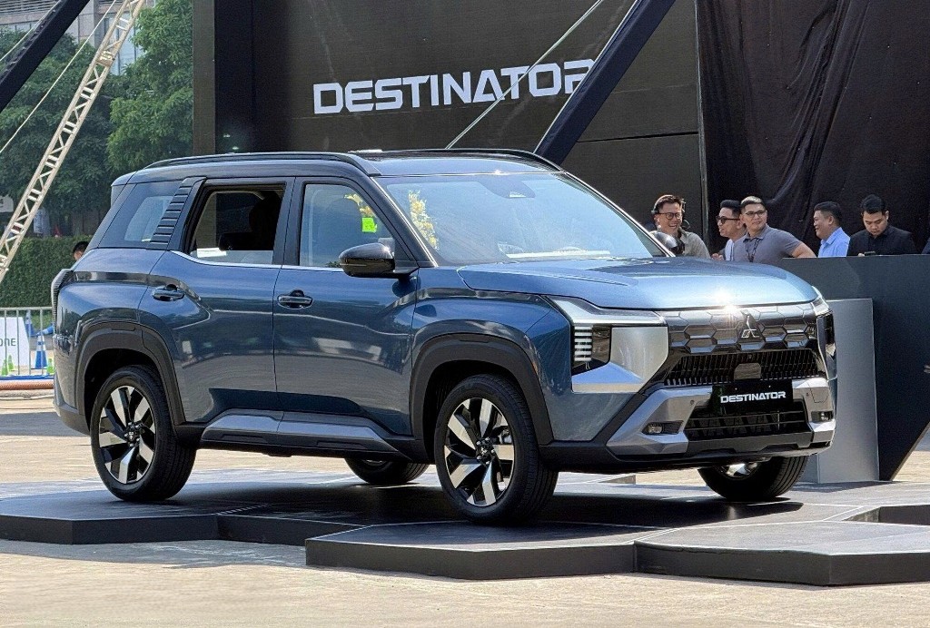 Giá lăn bánh Mitsubishi Destinator mới nhất tại Tiền Giang #1 7 ngoai-that-xe-mitsubishi-destinator
